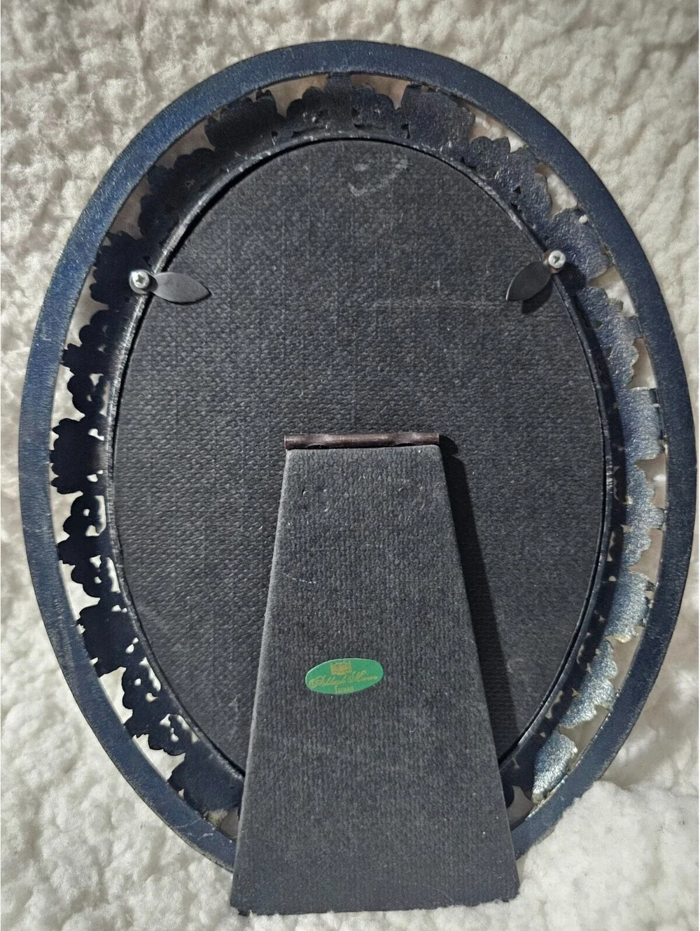 Ashleigh Manor Picture Frame Ornate Oval Floral Metal Free Standing Gray 8.5X6.7